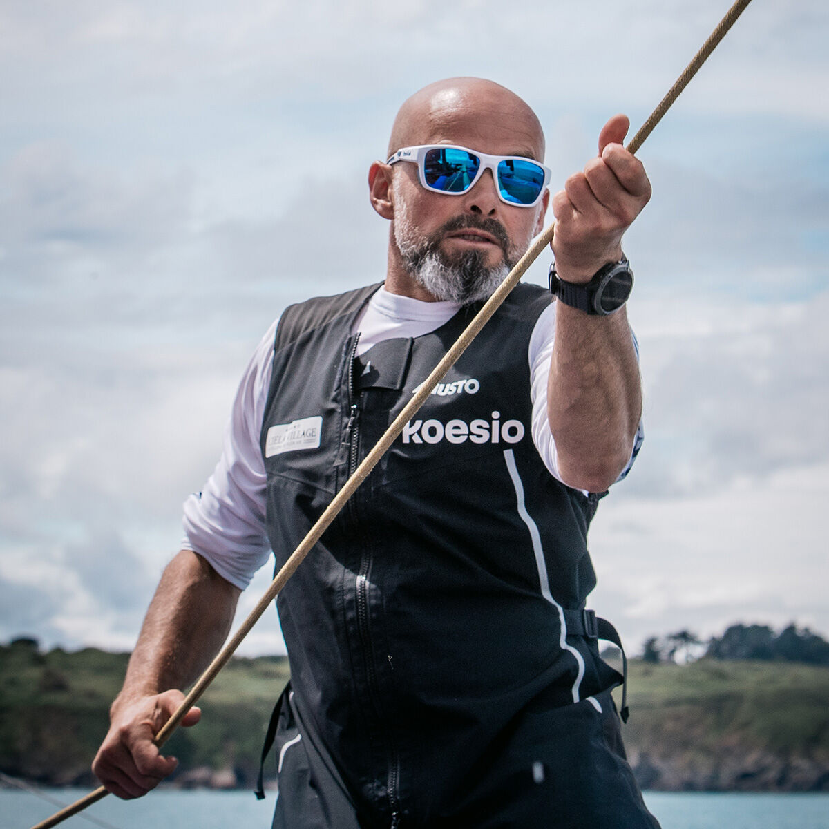 AIRDRIFT, White Matte Navy-Volt+ Offshore Polarized, hi-res image number null